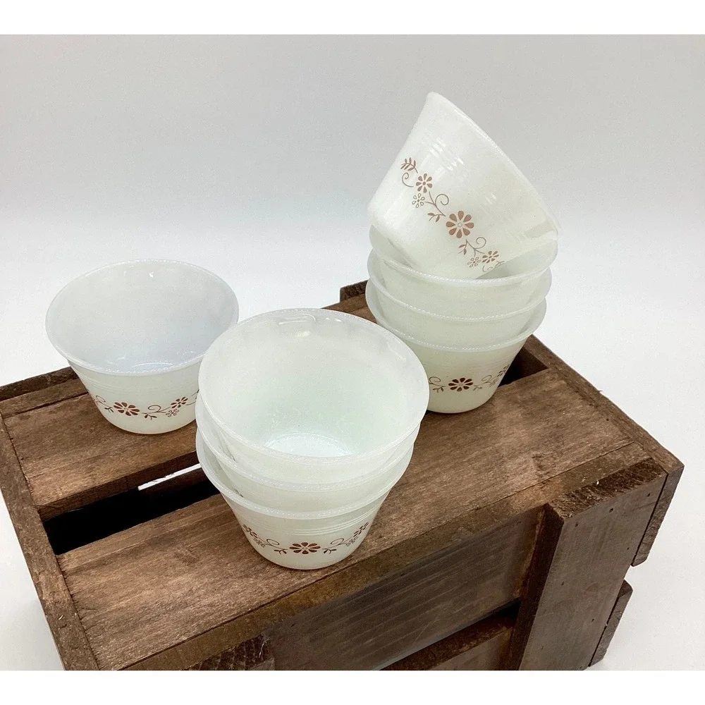 Vintage Milk Glass‎ Custard Bowls, Set of 8 Brown Daisy Dessert Dishes (M5-16)